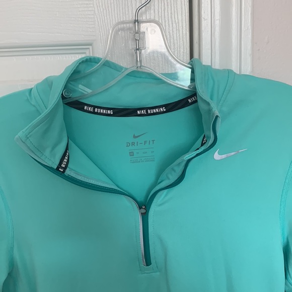 2 Nike Half Zip Element Dry Fit Pullovers - Picture 3 of 7